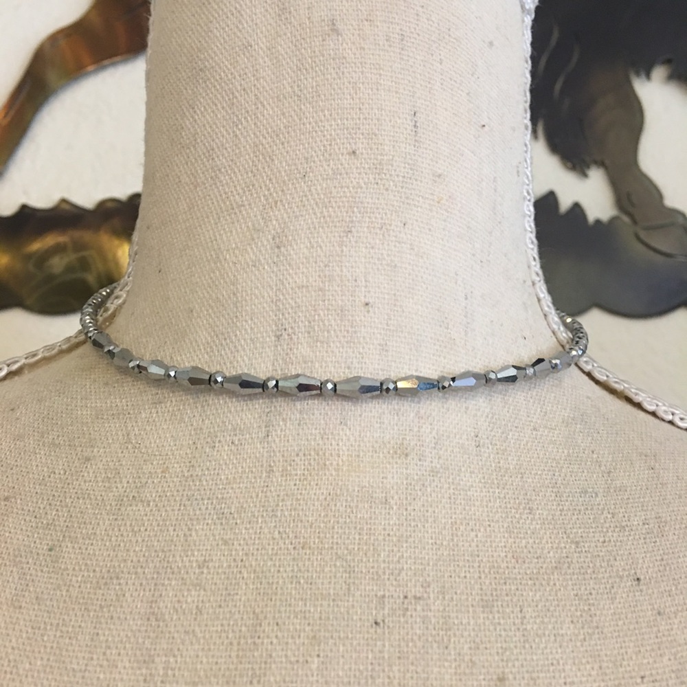 Silver tone faceted sparkle bead choker necklace